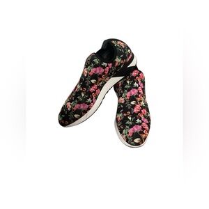 Steve Madden Speed Floral Sneakers